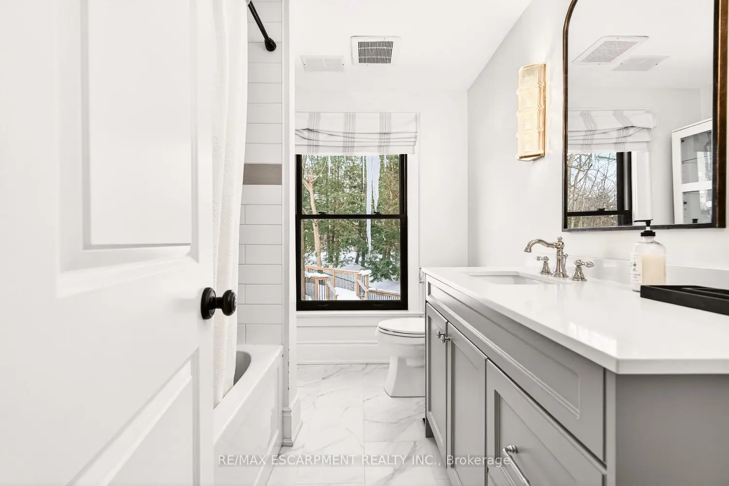 Additional image 11 of 2129 Highview Drive