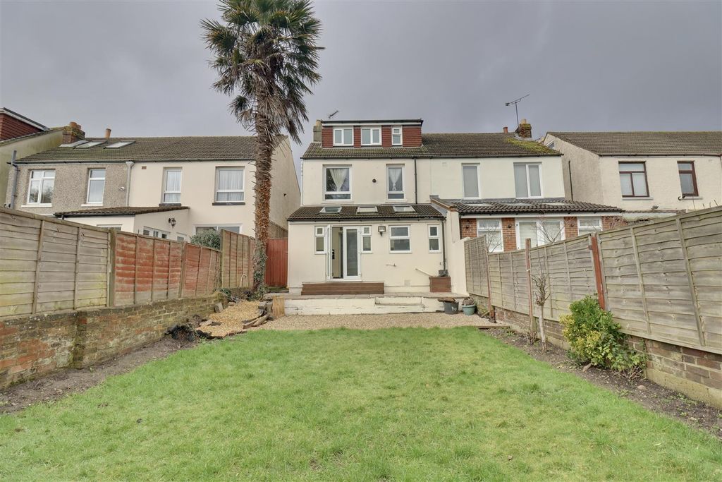 Additional image 4 of 5 bed semi-detached house for saleBaffins Road, Portsmouth PO3