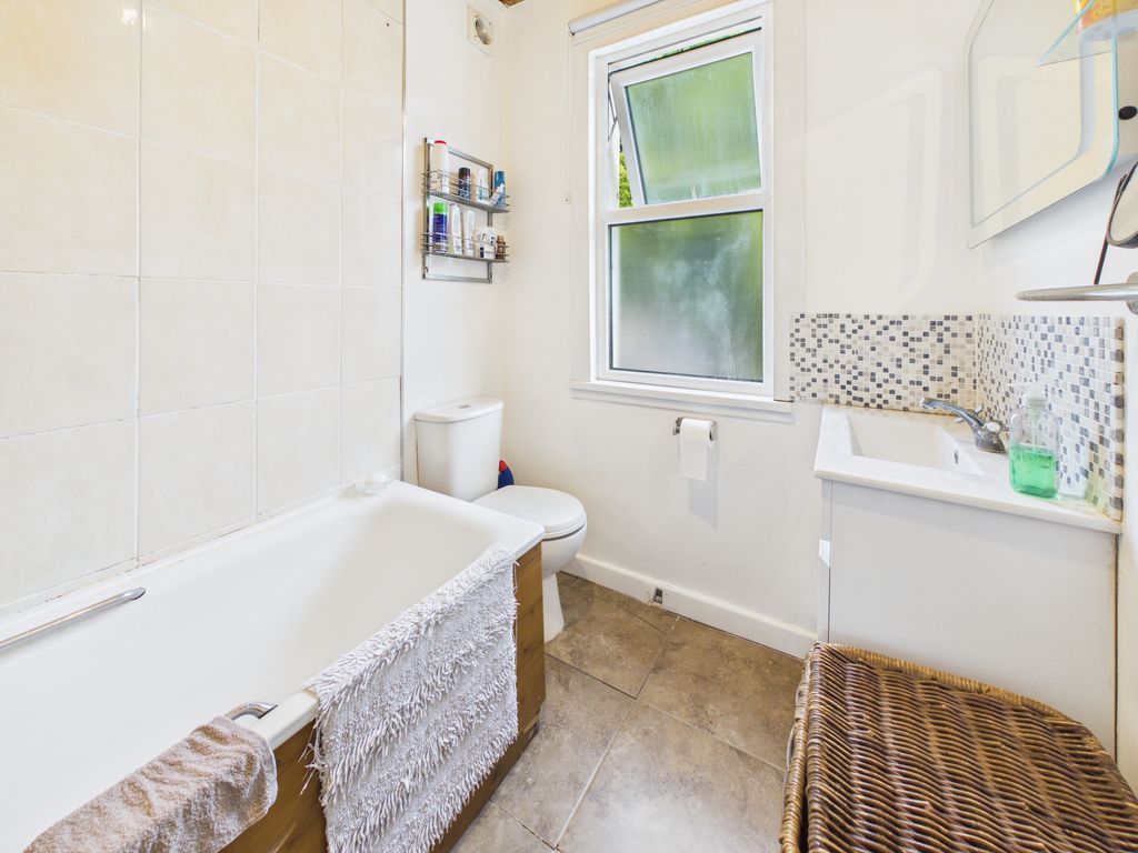 Additional image 15 of 2 bed semi-detached house for saleGodstone Road, Whyteleafe CR3