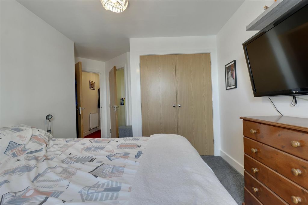 Additional image 17 of 2 bed flat for saleFratton Way, Southsea PO4