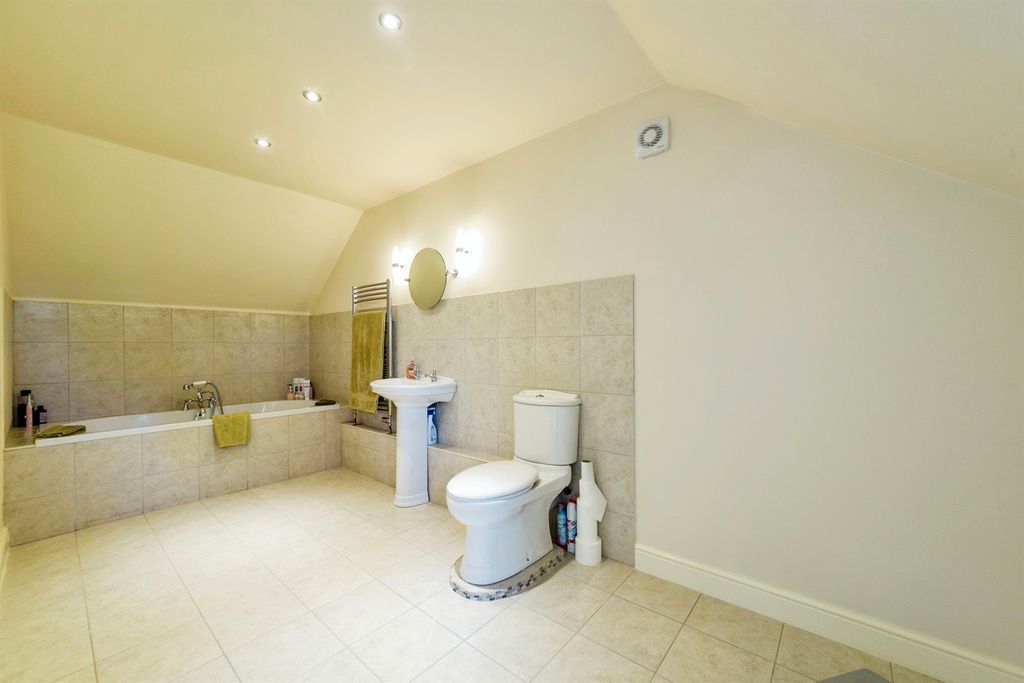 Additional image 12 of 6 bed detached house for saleSpring Lane, Colsterworth, Grantham NG33