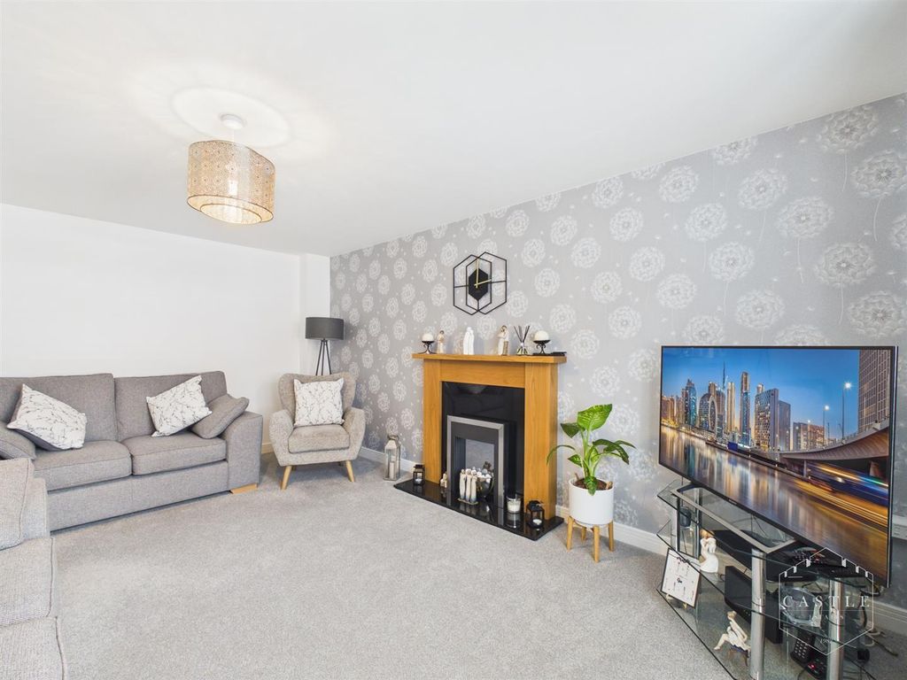 Additional image 8 of 4 bed detached house for saleFrezenberg Close, Burbage, Hinckley LE10