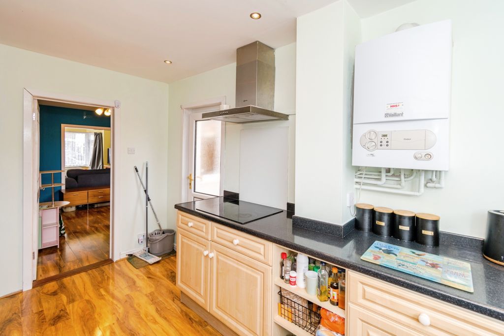 Additional image 11 of 3 bed terraced house for saleEnglish Road, Southampton SO15