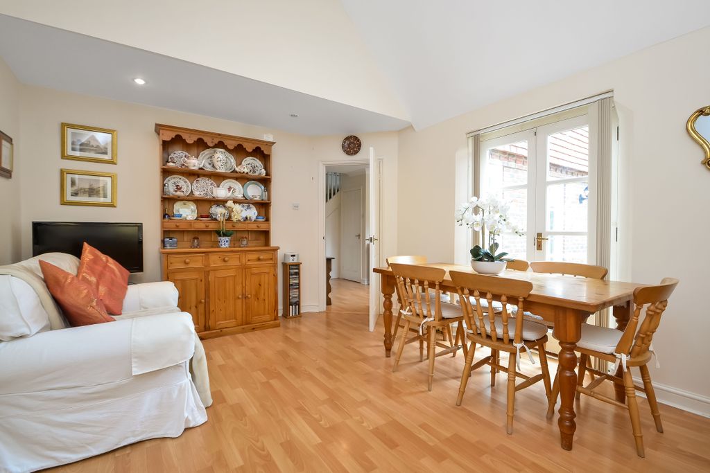 Additional image 6 of 3 bed detached house for saleSouthsea, Hampshire PO5