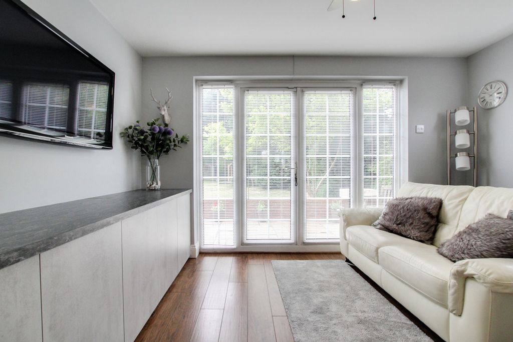 Additional image 10 of 5 bed detached house for saleSwan Lane, Wickford SS11