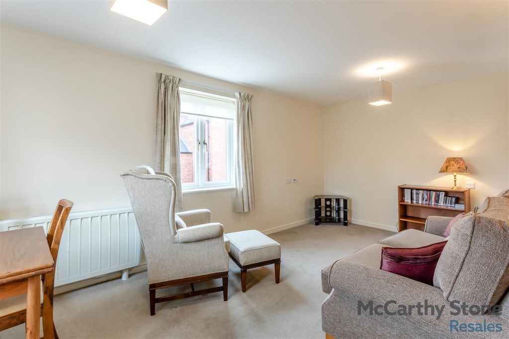 Additional image 4 of 2 bed flat for saleRowleys Court, Sandhurst Street, Oadby, Leicester LE2