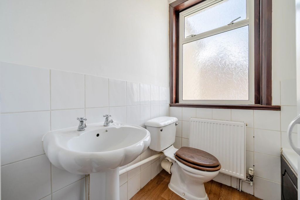 Additional image 13 of 4 bed end terrace house for saleFarlington Road, Portsmouth PO2