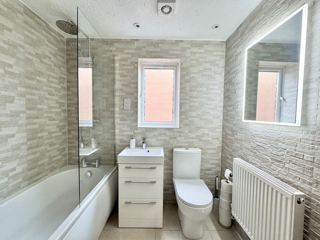Additional image 21 of 4 bed detached house for saleBurnham Drive, Whetstone, Leicester LE8