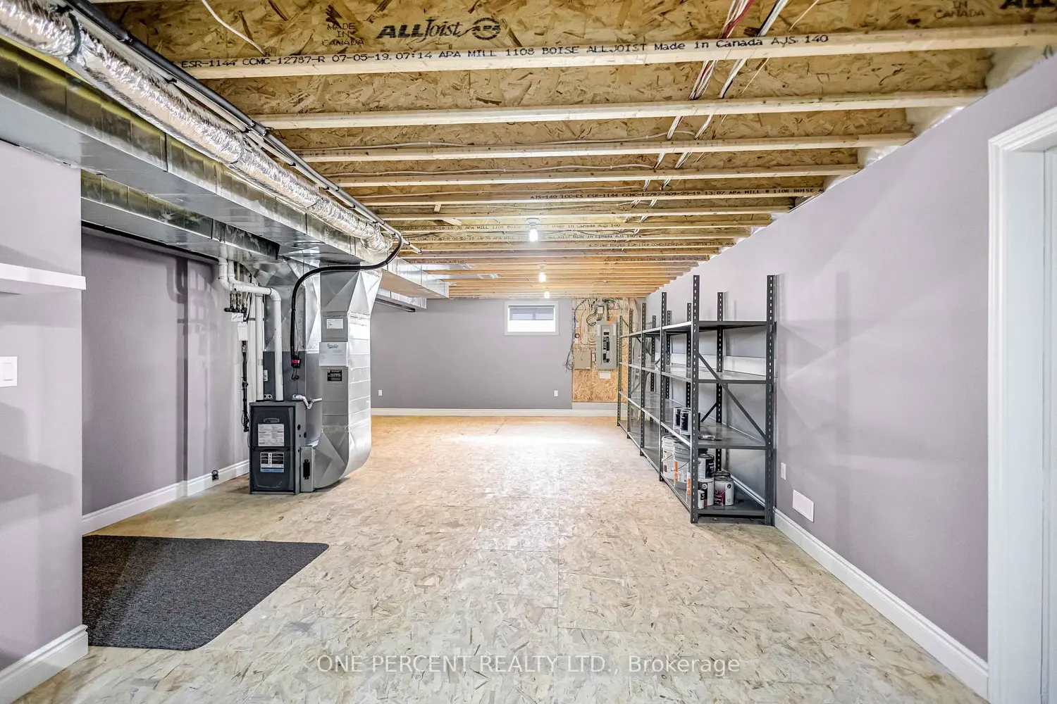Additional image 16 of 154928 15Th Line