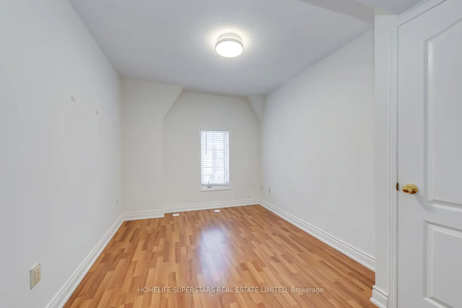 Additional image 9 of 605 Shoreline Drive 11