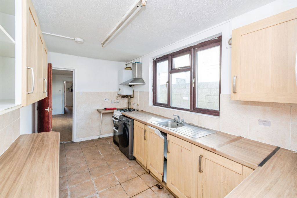 Additional image 9 of 5 bed terraced house for saleNorthumberland Road, Southampton SO14