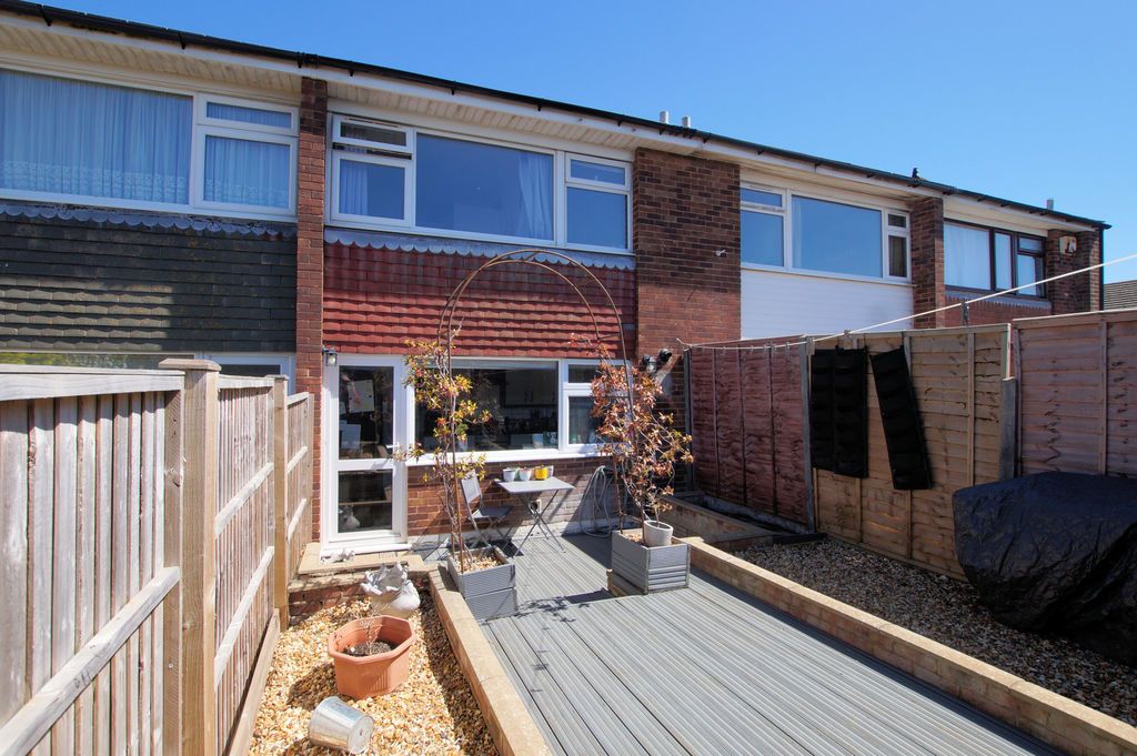 Additional image 11 of 2 bed terraced house for saleWatersedge Road, Portsmouth PO6