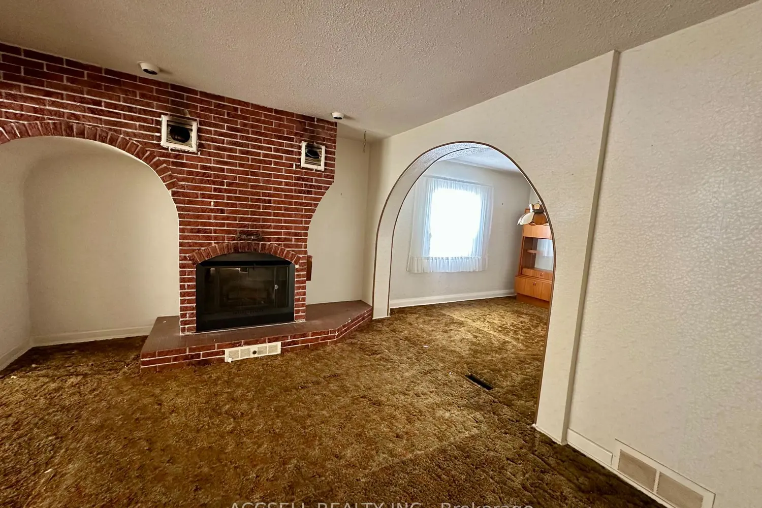 Additional image 7 of 18627 Hurontario Street