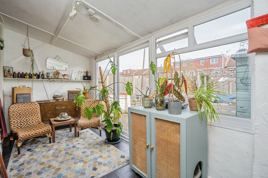 Additional image 6 of 3 bed semi-detached house for saleCopnor Road, Portsmouth PO3
