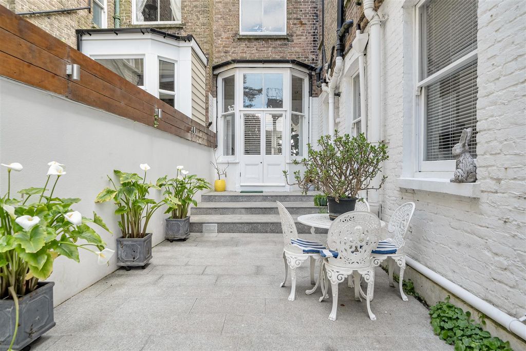 Additional image 8 of 6 bed terraced house for saleMarine Parade, Worthing BN11