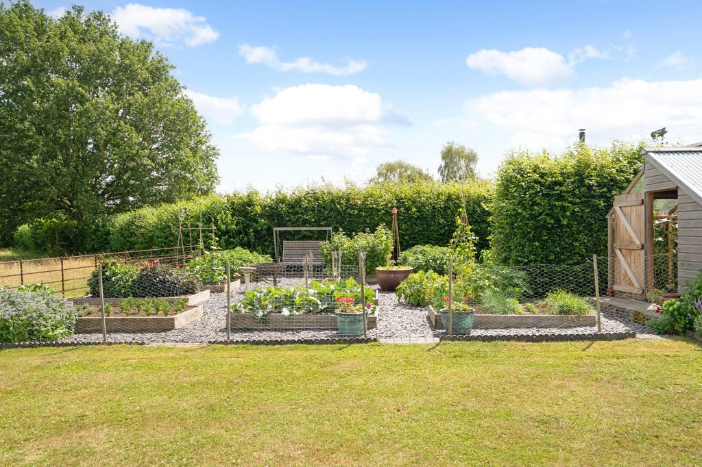 Additional image 12 of 7 bed detached house for saleSouth Leigh, Witney, Oxfordshire OX29