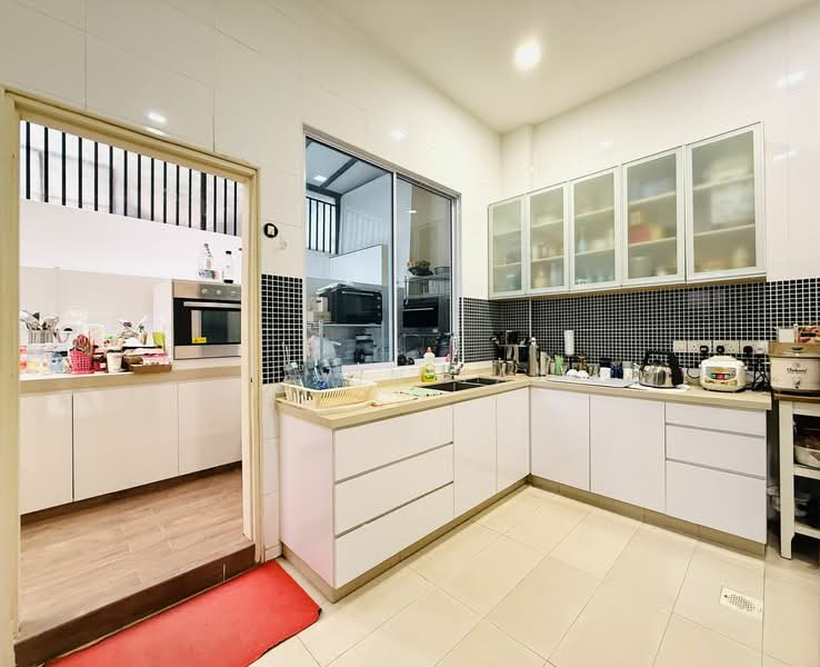 Additional image 3 of Thomson Estate