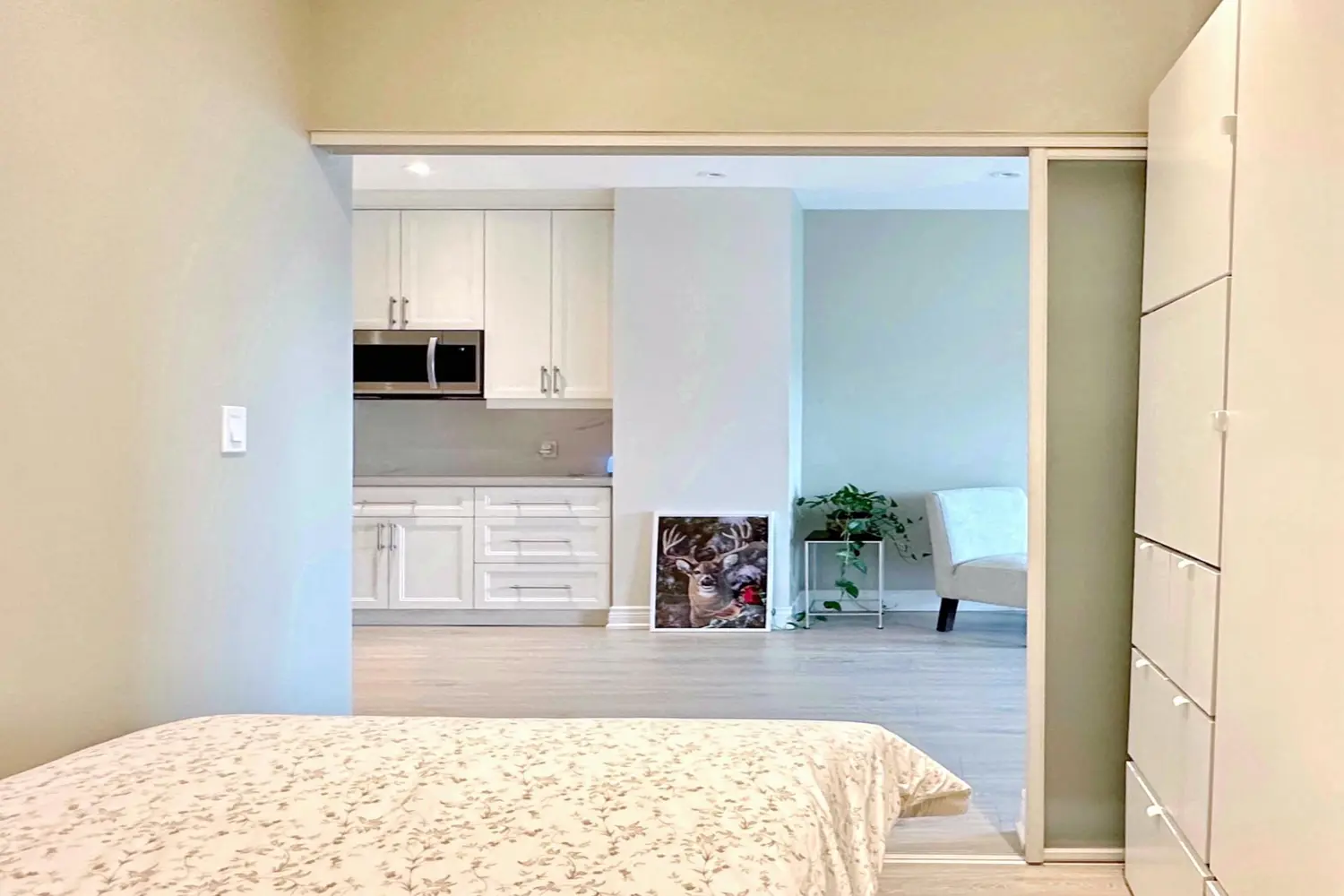 Additional image 14 of 102 Bloor Street 1001