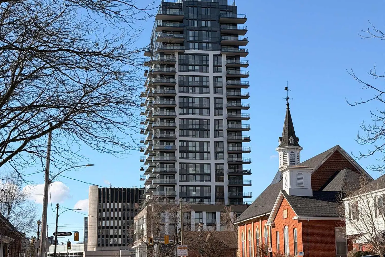 2007 James Street 414