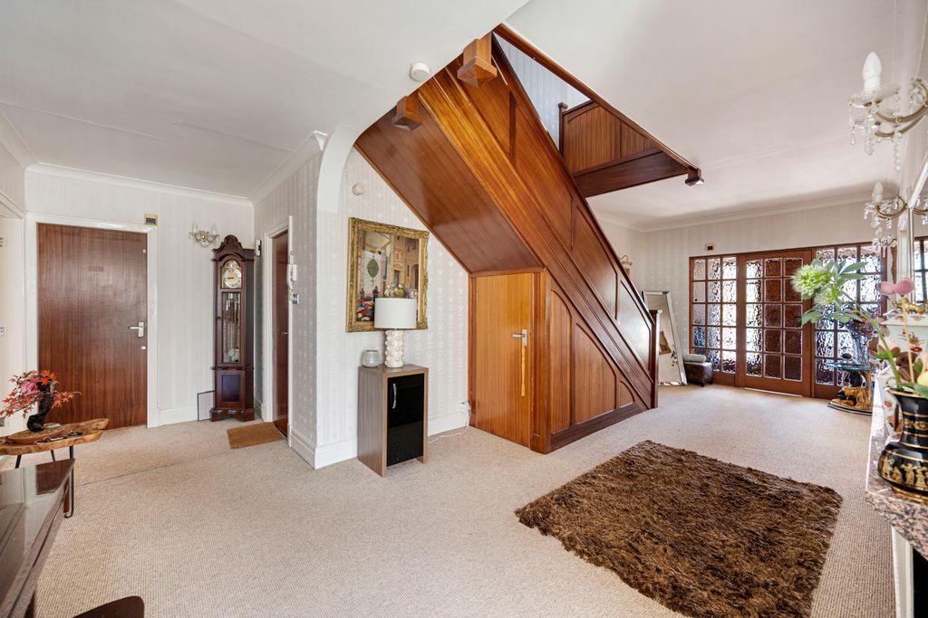 Additional image 11 of 6 bed detached house for saleHough Lane, Wilmslow, Cheshire SK9