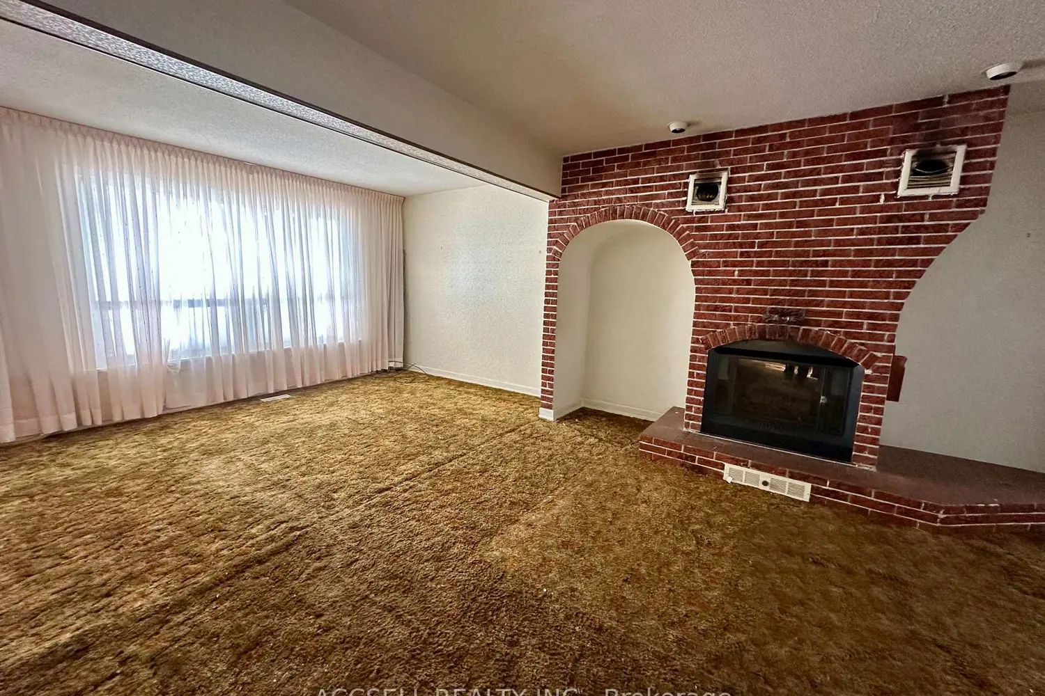 Additional image 6 of 18627 Hurontario Street