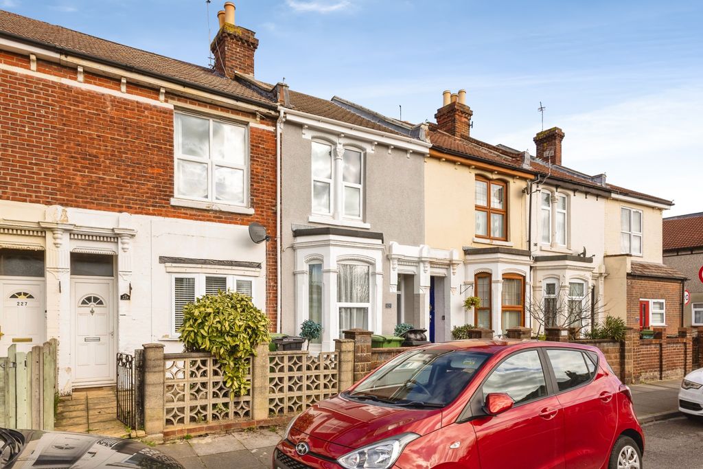 Additional image 14 of 3 bed terraced house for saleNew Road, Portsmouth PO2