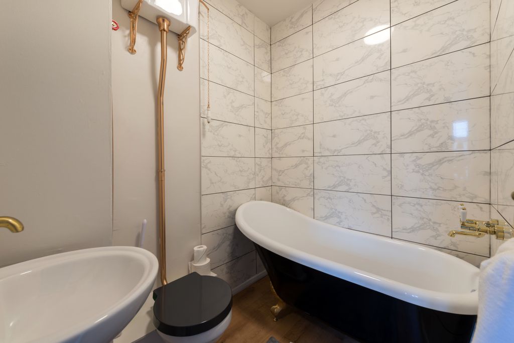 Additional image 14 of 7 bed detached house for saleThe Old Doctors Manor House, 59 Northwood Road, Whitstable CT5