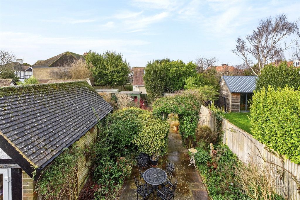 Additional image 22 of 3 bed detached house for saleHaynes Road, Worthing, West Sussex BN14