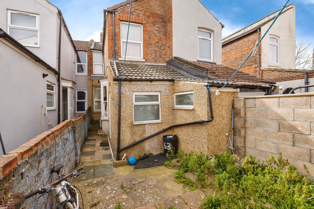 Additional image 6 of 4 bed terraced house for saleSt. Marys Road, Portsmouth PO1