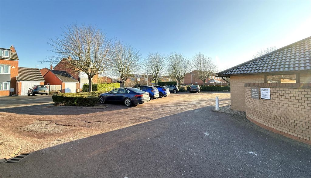 Additional image 14 of 2 bed flat for saleHarrison Court, Bingham NG13