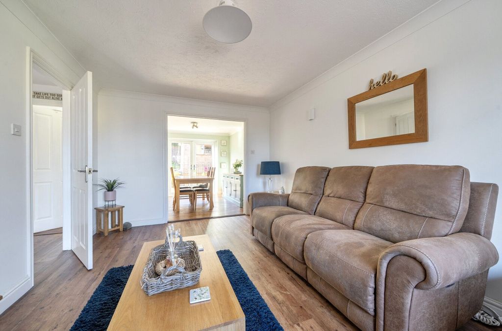 Additional image 8 of 4 bed detached house for saleGrants Close, Wincanton, Somerset BA9