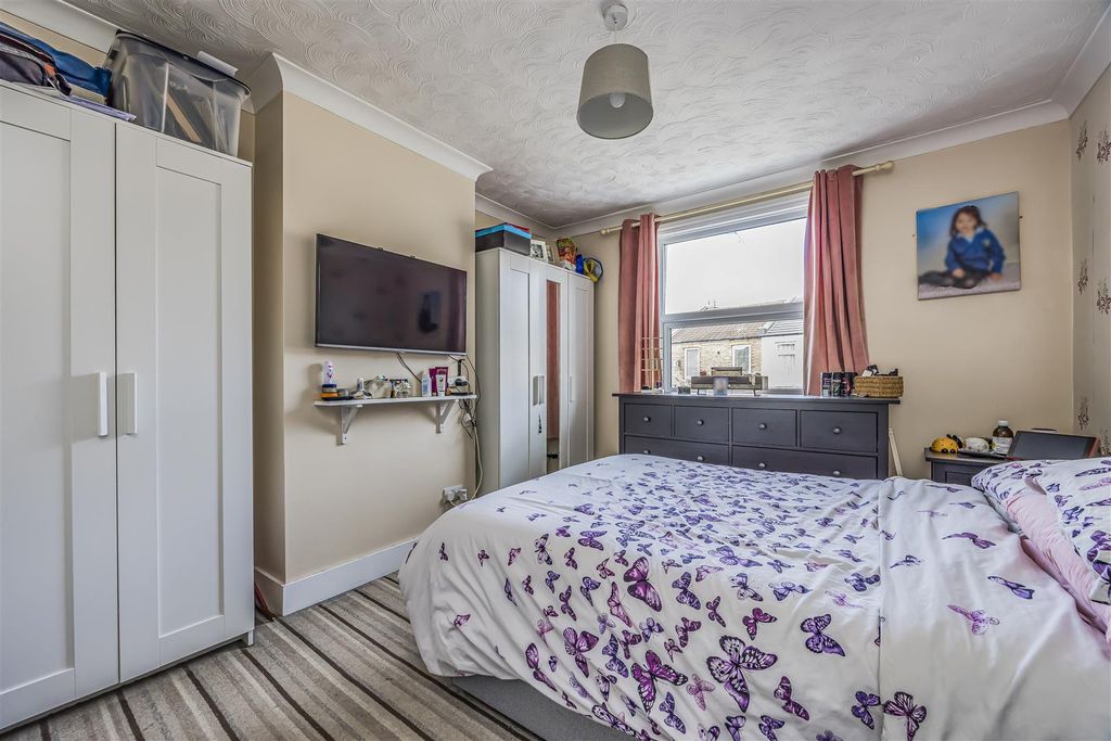 Additional image 13 of 3 bed semi-detached house for saleChesterfield Road, Baffins, Portsmouth PO3
