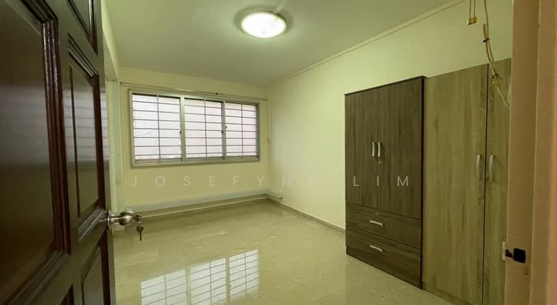 Additional image 12 of 425 Hougang Avenue 6
