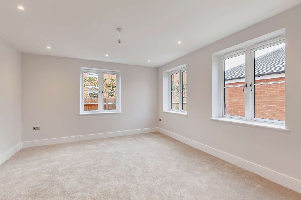 Additional image 13 of 6 bed detached house for saleMaypole Road, Wickham Bishops, Witham, Essex CM8