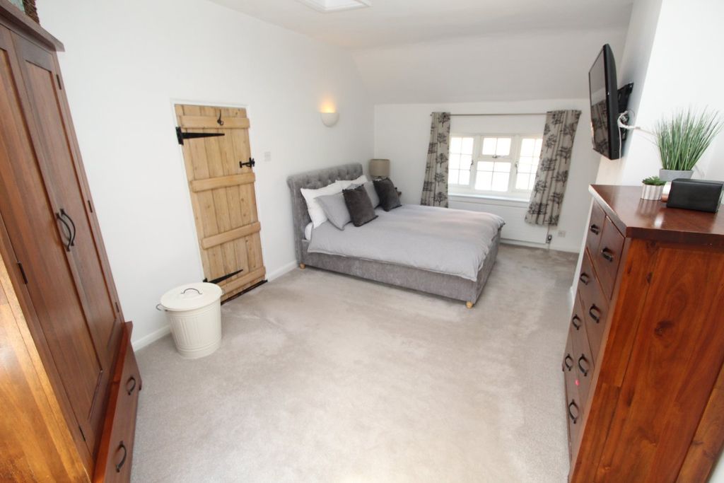 Additional image 14 of 4 bed semi-detached house for saleMain Street, Frolesworth, Lutterworth LE17