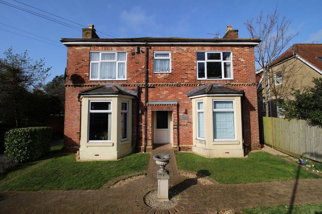 Additional image 2 of 1 bed flat for saleBelmont Road, Southampton SO17