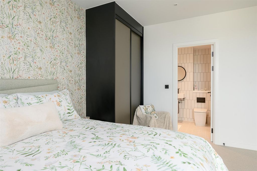 Additional image 12 of 3 bed flat for salePenthouse, The Cocoa Works, Haxby Road, York YO31