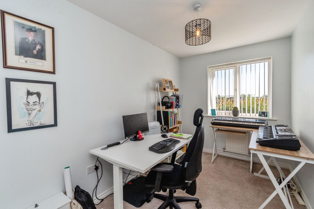 Additional image 13 of 3 bed detached house for saleLakelot Close, Willenhall WV12