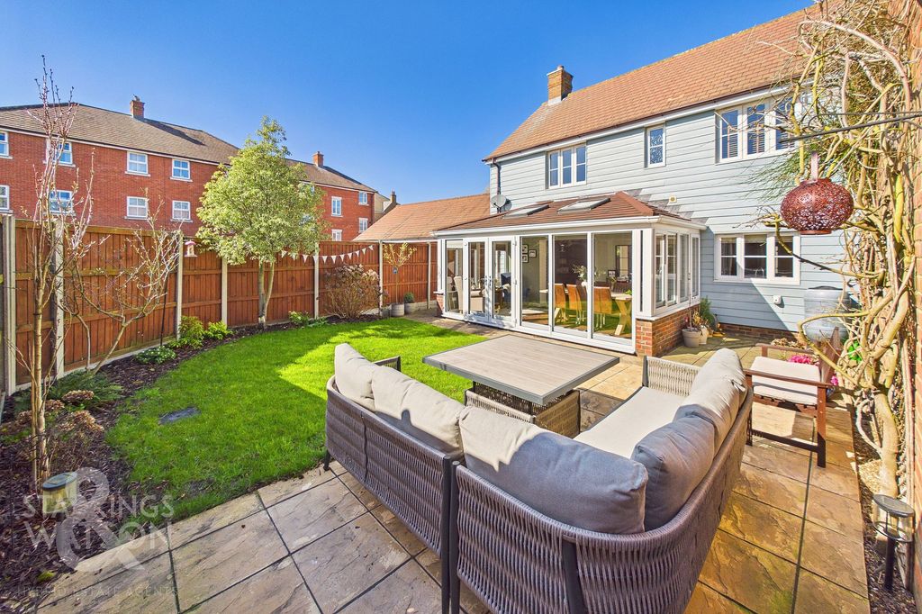 Additional image 25 of 4 bed link detached house for salePetunia Court, Wymondham NR18