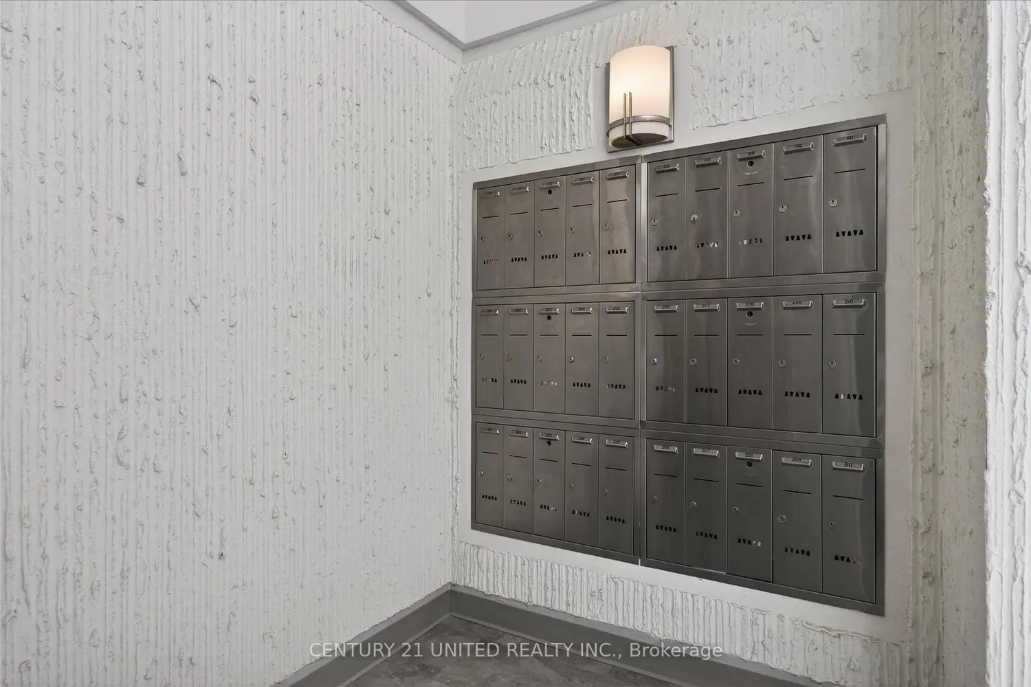 Additional image 9 of 1099 Clonsilla Avenue 205C