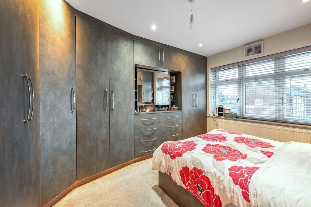 Additional image 16 of 6 bed semi-detached house for saleAshford, Surrey TW15