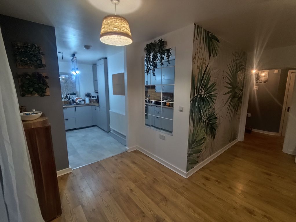 Additional image 4 of 2 bed flat for saleSeacole Gardens, Southampton SO16