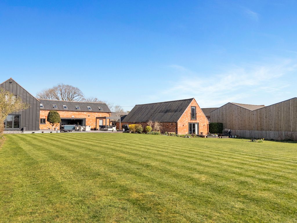 Additional image 31 of 6 bed detached house for saleGarlands Lane, Barlestone Nuneaton CV13