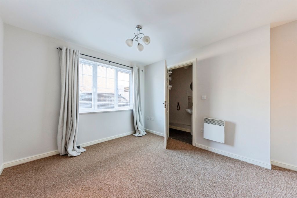 Additional image 5 of 2 bed flat for saleDexter Avenue, Grantham NG31
