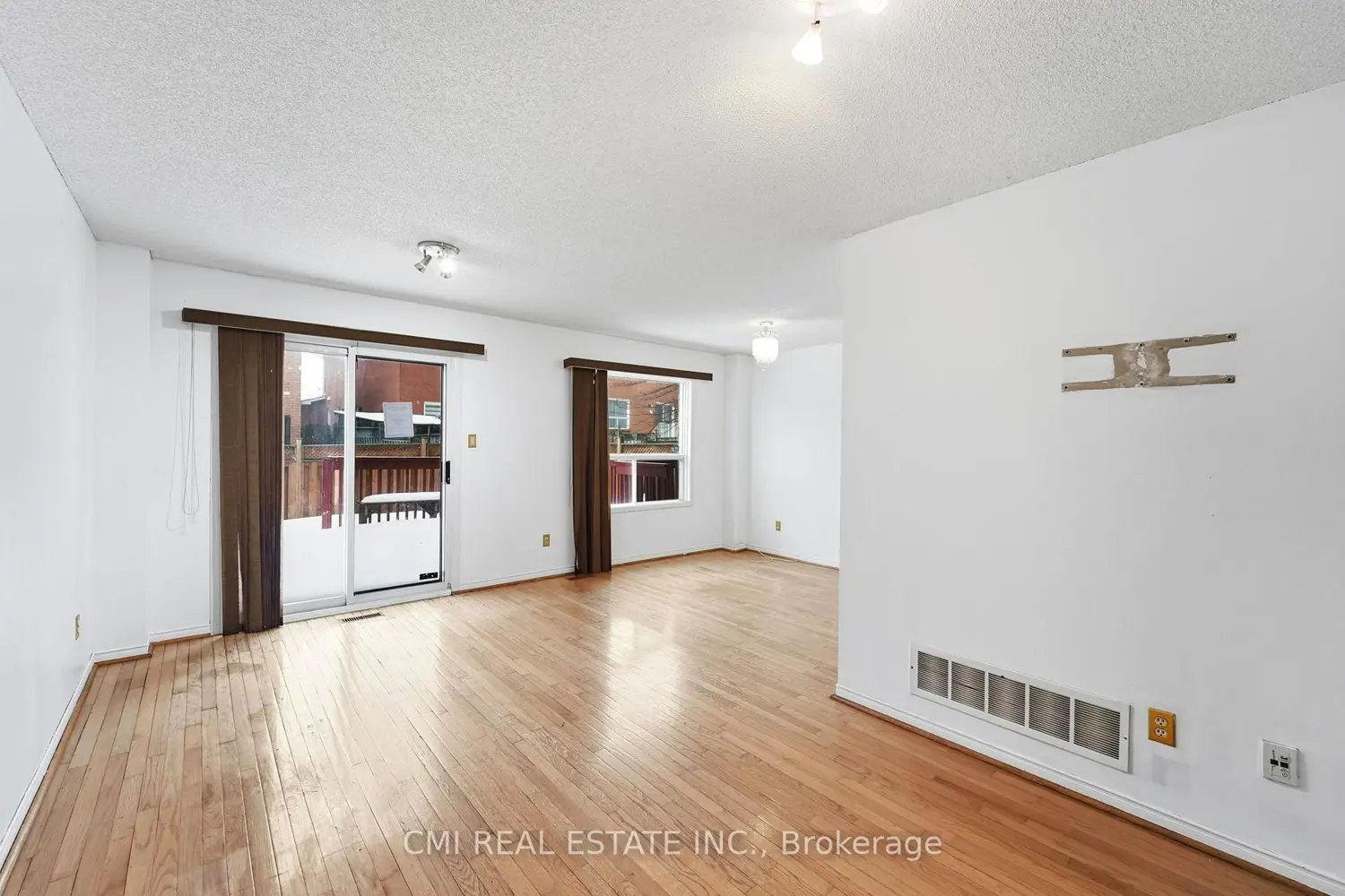 Additional image 9 of 128 Toba Crescent