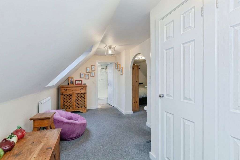 Additional image 18 of 5 bed detached house for saleParnell Close, Littlethorpe, Leicester LE19