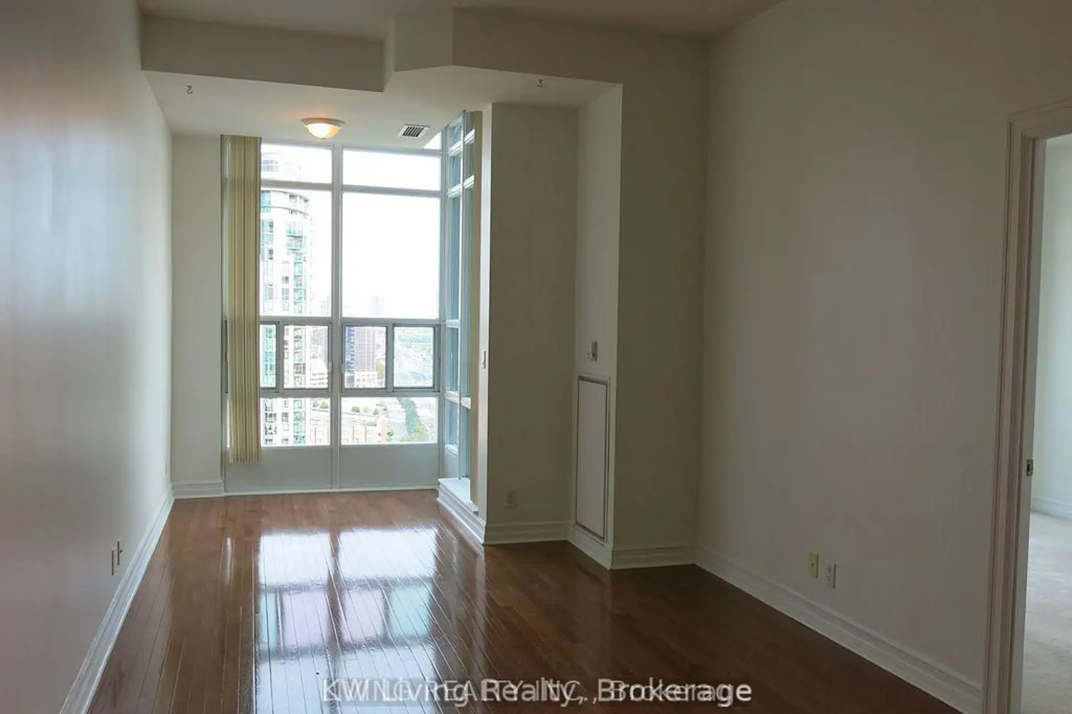 33 Elm Drive 2806 photo 5