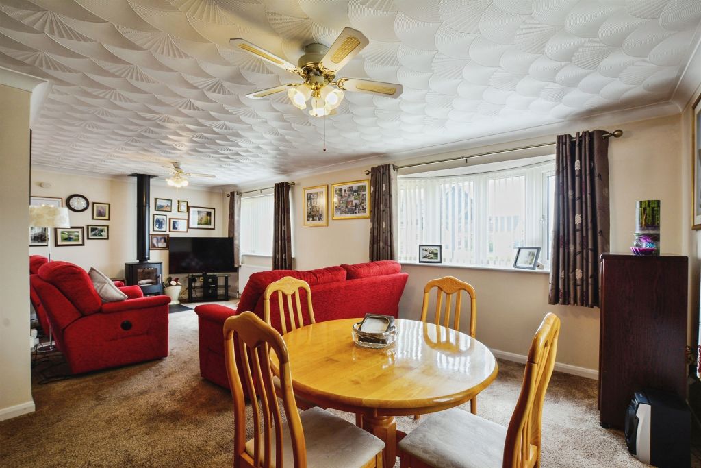 Additional image 7 of 3 bed detached bungalow for saleJohn Smith Close, Willoughby, Alford LN13