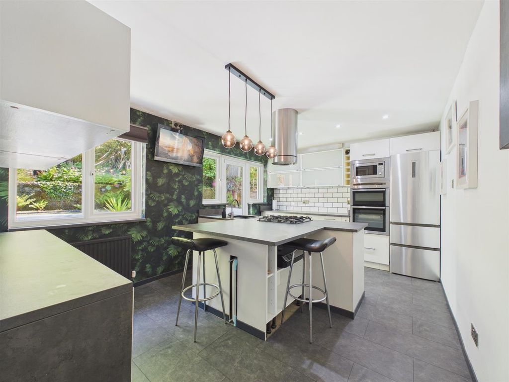 Additional image 3 of 2 bed detached bungalow for saleSaltmer Close, Ilfracombe EX34