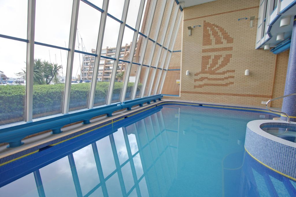 Additional image 14 of 2 bed flat for saleOyster Quay, Port Solent, Portsmouth PO6